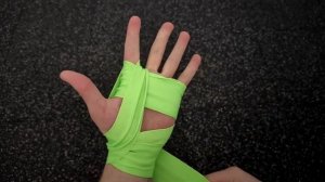 Как наматывать боксерские бинты 4м. Как мотать бинты