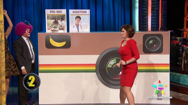 "MIMI CÁMARA" CON CAMILA BANUS, EMILY WARFIELD Y CHELSEA RENDÓN - NOCHES CON PLATANITO смотреть онлайн