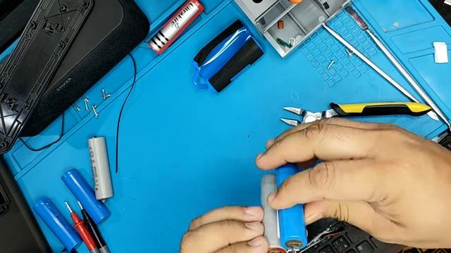 Replace Battery Of Anker Soundcore Boost
