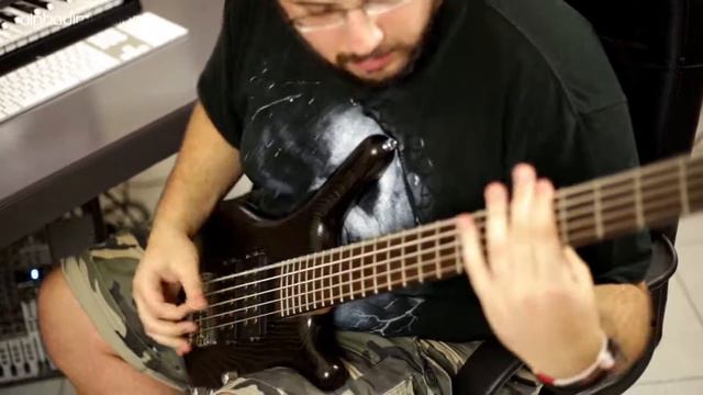 Spawn Of Possession-Bodiless Sleeper Bass Cover смотреть онлайн