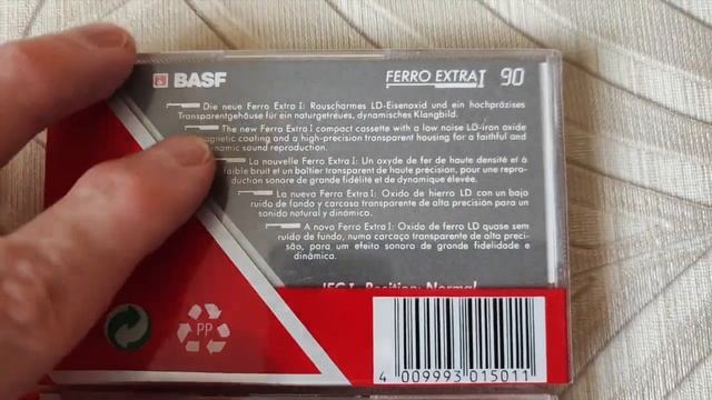 Магнитофонная кассета BASF FERRO EXTRA 90 смотреть онлайн