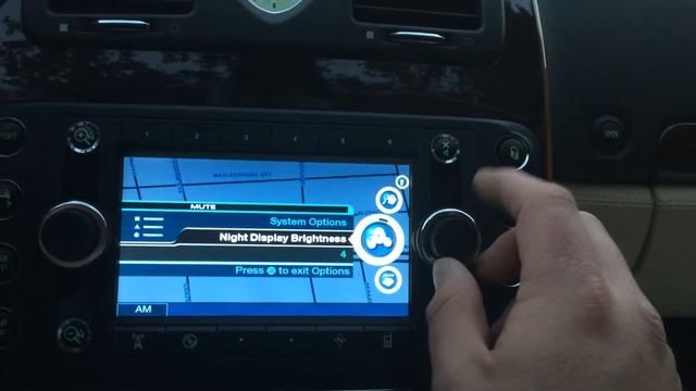 Setting the clock in your 2009-2010 Maserati Quattroporte смотреть онлайн