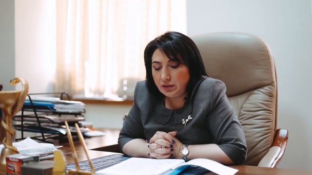 Ginekoloq Natavan Axundova смотреть онлайн
