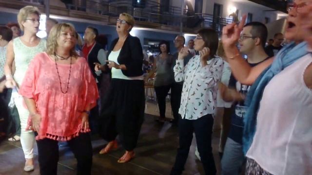 Noche de baile en. Santa Susanna смотреть онлайн