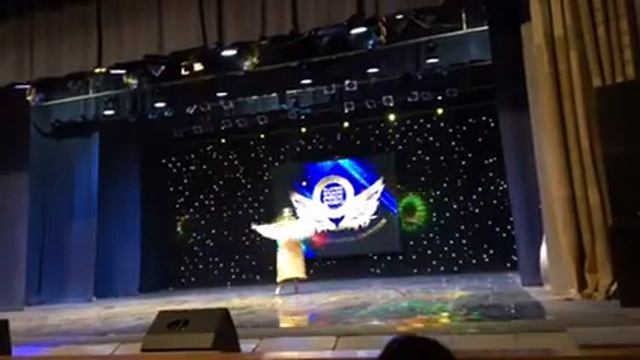 Гирченко Милена. "Свадебный танец с платком" смотреть онлайн