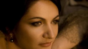 *****Шуберт. "Аве Мария". Поёт Хибла Герзмава (на немецком языке).