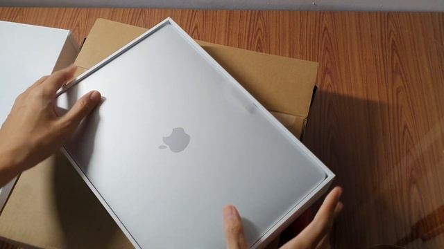 แกะกล่อง Macbook Air M1 2020 สุดแรง