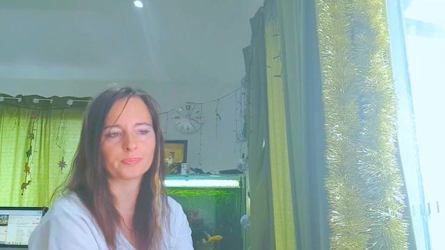 Как сделать, чтобы люди, посетившие канал, сразу СМОТРЕЛИ видео смотреть онлайн