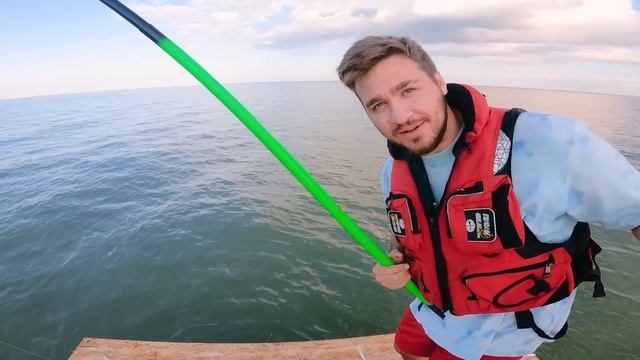 ЭКСТРЕМАЛЬНОЕ ВЫЖИВАНИЕ НА ПЛОТУ ЧЕЛЛЕНДЖ! смотреть онлайн