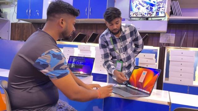 MacBook on a Budget: Dr. Mac Vlog Reveals the Cheapest Laptop Market in Chandigarh! 2023 смотреть онлайн