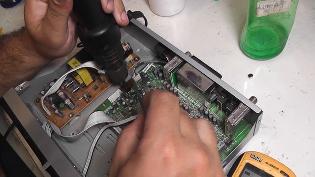 Ремонт ресивера Openbox X-730 PVR нет питания процессора нестандартное включение 1117AJ U901 смотреть онлайн