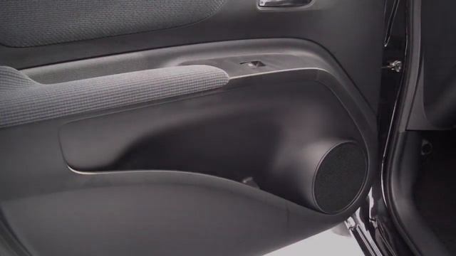 2016 г Toyota Sienta смотреть онлайн
