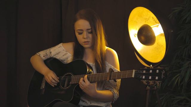 Daughter - Youth (Cover) by Emily Lisa смотреть онлайн