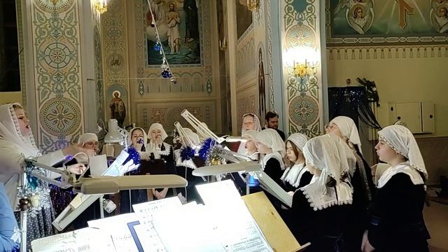 Рождественские песнопения в исполнении учениц ДМШ им. Д.Д. Шостаковича (рук. Елена Суворкина) смотреть онлайн