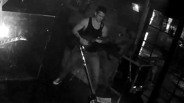 She Wolf v.Rude Awakening смотреть онлайн