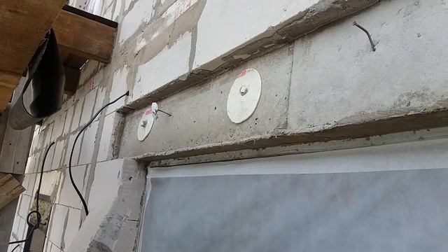 Не зашкуренный ножовкой ЭППС имеет нулевую адгезию и легко отлетает от фасада смотреть онлайн
