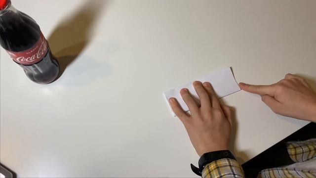 Как открыть бутылку кока - колы без открывашки смотреть онлайн
