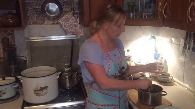 ХОЛОДЕЦ ПО-СОВЕТСКИ. Прозрачный и очень вкусный. Рецепт из СССР смотреть онлайн