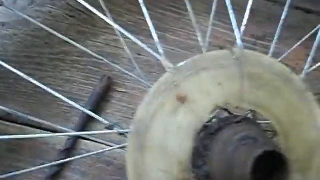 БЕЗ КЛЮЧА КАК СНЯТЬ ЗВЕЗДОЧКУ ЗАДНЕГО КОЛЕСА ВЕЛОСИПЕДА! смотреть онлайн