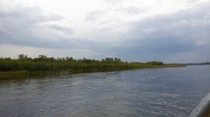 Катаюсь на самодельном каяке из пеноплекса. Мотор 6 л.с.