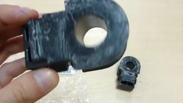 Оригинальные втулки переднего стабилизатора 546133UB0A на NISSAN X-TRAIL T31 смотреть онлайн