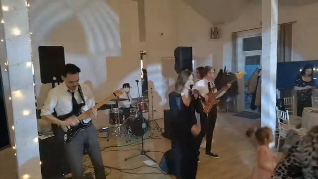 Mix Live Music 33. 24.04.2021. Usadba Maslovyh, Sverdlovsk reg. Hands Up band. смотреть онлайн