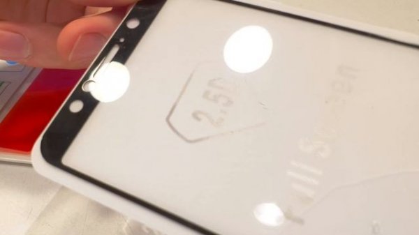 Тест стекла LuxCase. Оно не бьется?