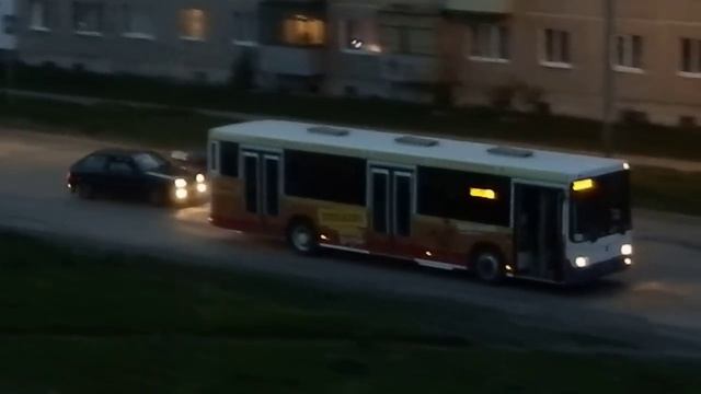 Екатеринбуржский автобус в Ревде смотреть онлайн