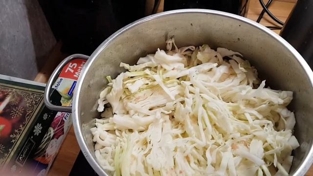 Рёбрышки с капустой. Очень вкусно! смотреть онлайн