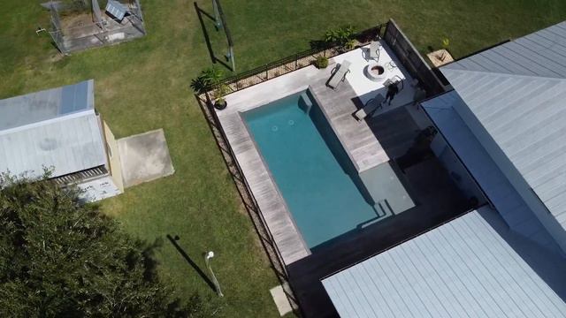 Jonas Yoder Construction - Pool Demo Video смотреть онлайн