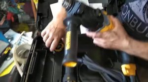 Перфоратор DeWALT D25144K