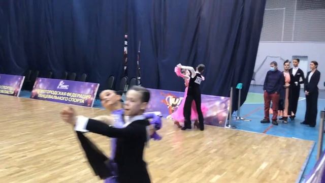Танго Саунин-Царева Юниоры-1 смотреть онлайн