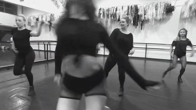 Army of Sass Newmarket "Jungle" (X Ambassadors) Choreography by Brittany Brie смотреть онлайн