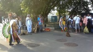 Танец индейцев.