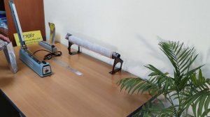 запайщик ручной FS-300B запаивается реторт пакеты надёжно и быстро мини обзор