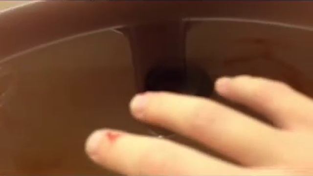 The Bloody Hand Part 1 смотреть онлайн