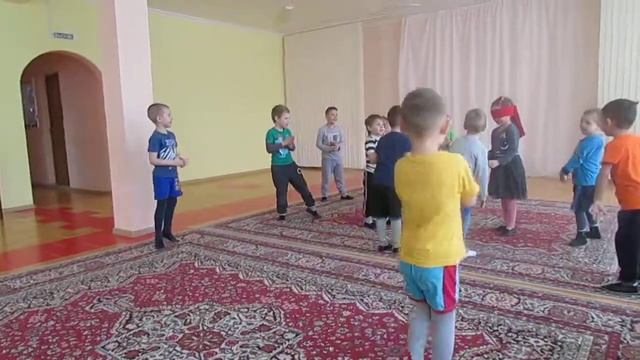 Музыкальная игра "Жмурки" средняя группа смотреть онлайн