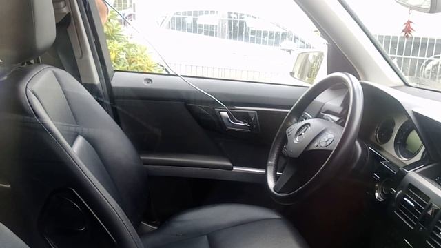 Как открыть Mercedes GLK с ключами внутри смотреть онлайн