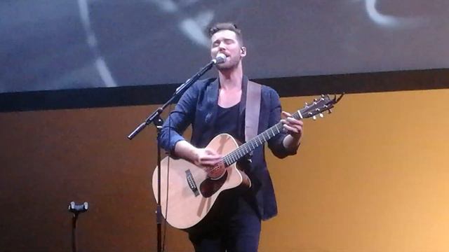 Troy Baker - Part Time at MCM Manchester 2019 смотреть онлайн