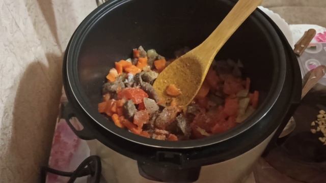Мясная подлива как в школе или в детском саду очень вкусное тушоное мясо.canned stewed meat смотреть онлайн
