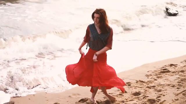 Island Bliss - September 2019 Clothing Range смотреть онлайн