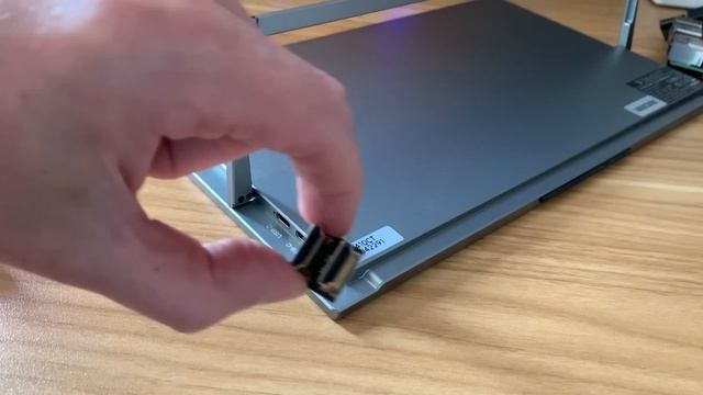 Wimaxit 14” touchscreen Portrait or Landscape monitor. M1410CT.