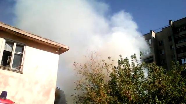 Пожар в Орле на ул. Полярная 18.09.2015 смотреть онлайн