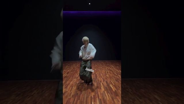 Jimin Dancing "Stuck with you" post On Instagram √Park Jimin ?18. 11.2023 смотреть онлайн