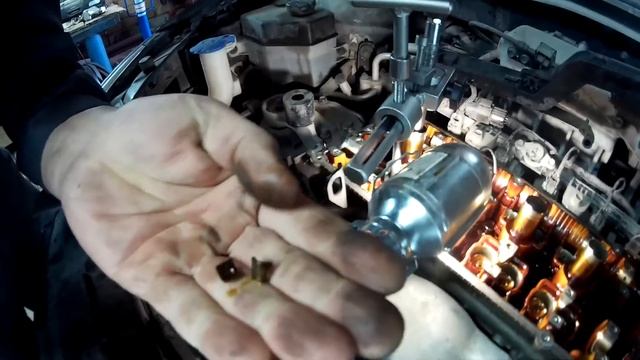 Kia Rio Замена маслосъемных колпачков без снятия ГБЦ смотреть онлайн