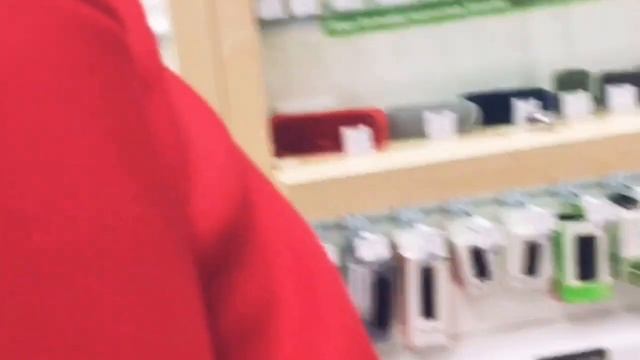 Идем покупать Пэвербанк и подарок бабушке от Ван X!!! смотреть онлайн