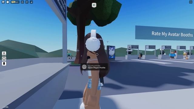 Roblox VOICE CHAT But... everyone's ONLINE DATERS смотреть онлайн