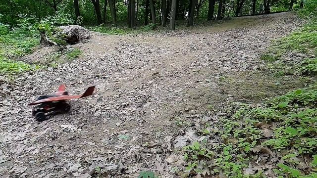 ЧТО ЕСЛИ СДЕЛАТЬ ЛЕТАЮЩУЮ RC МАШИНУ... БУДЕТ ОНА ЛЕТАТЬ ИЛИ НЕТ..? смотреть онлайн