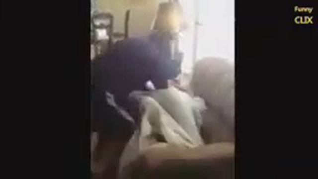 Приколы над спящими) смотреть онлайн