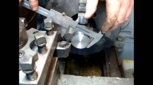 Делаем переходник для звездочки на токарном станке